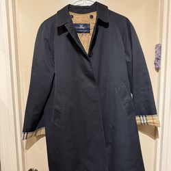 Genuine Burberry Women’s Coat For sale