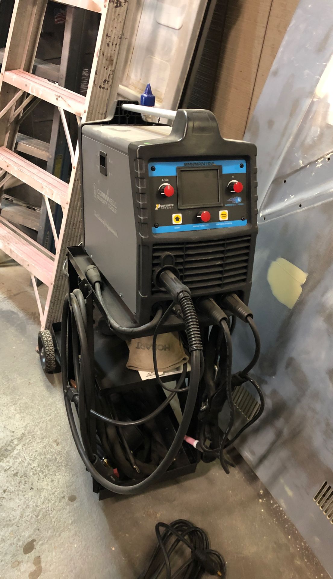 Cornwell MMWMP241DVI Welder for Sale in Buckley, WA OfferUp