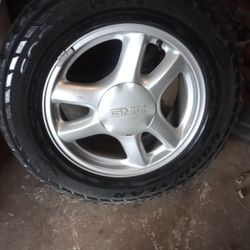 4 GMC Rim And Tires