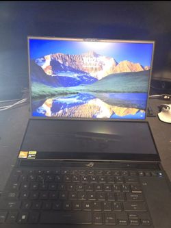 ASUS ROG Zephyrus Duo 16 (2023) 16” (2TB SSD, AMD Ryzen 9 7945HX, 96GB, 4090RTX