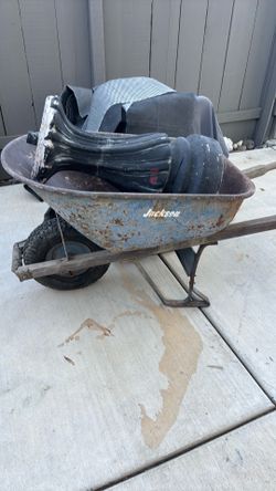 Wheel barrel