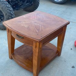 End table