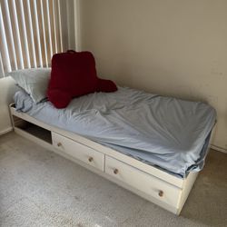 Twin Bed And Mattress 
