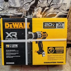 NEW DEWALT 20V XR 1/2 HAMMER DRILL DRIVER TOOL 
