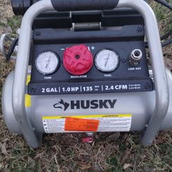 Husky  Compresor 2 Gal