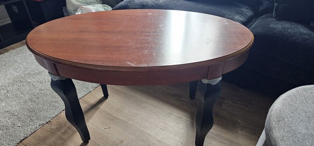 Coffee Table/Center Table