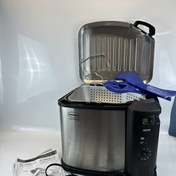 Butterball Pro Series (contact info removed)4 Indoor Electric Turkey Fryer – Turns On