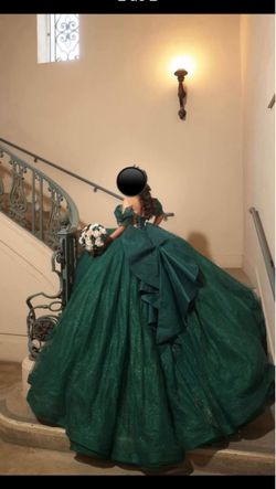 Emerald Green Quinceañera dress