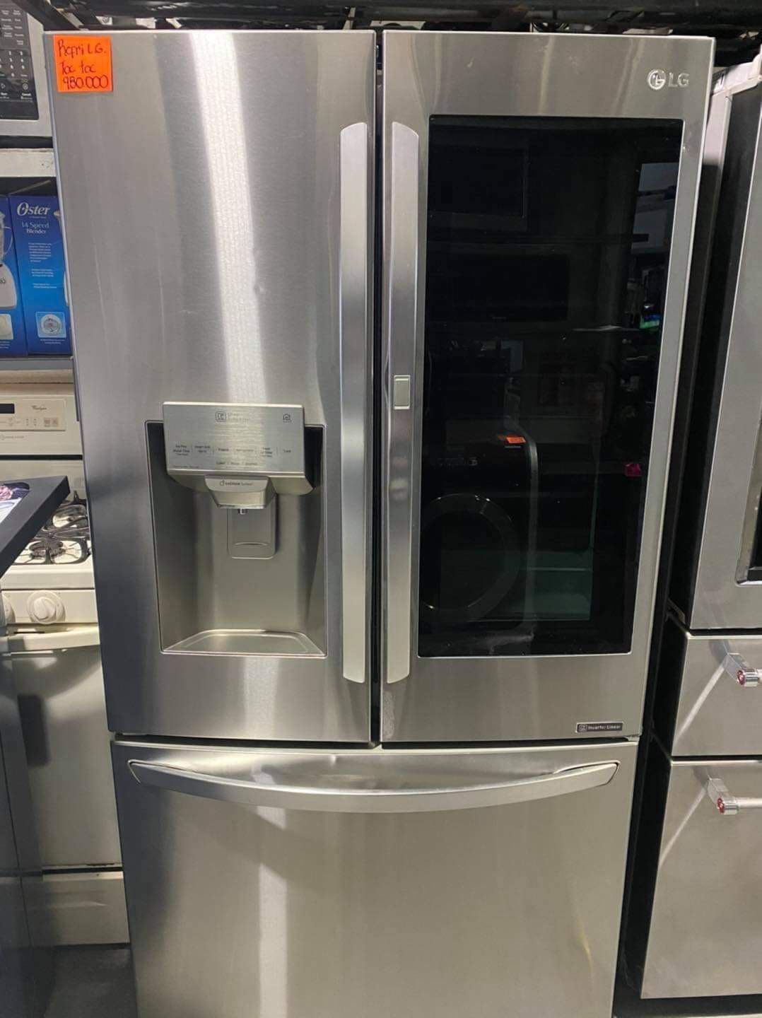 Refrigerador Pantalla Luz Touch/ SALE for Sale in San Fernando, CA