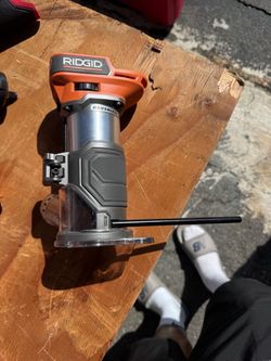Ridgid 18V Brushless Router