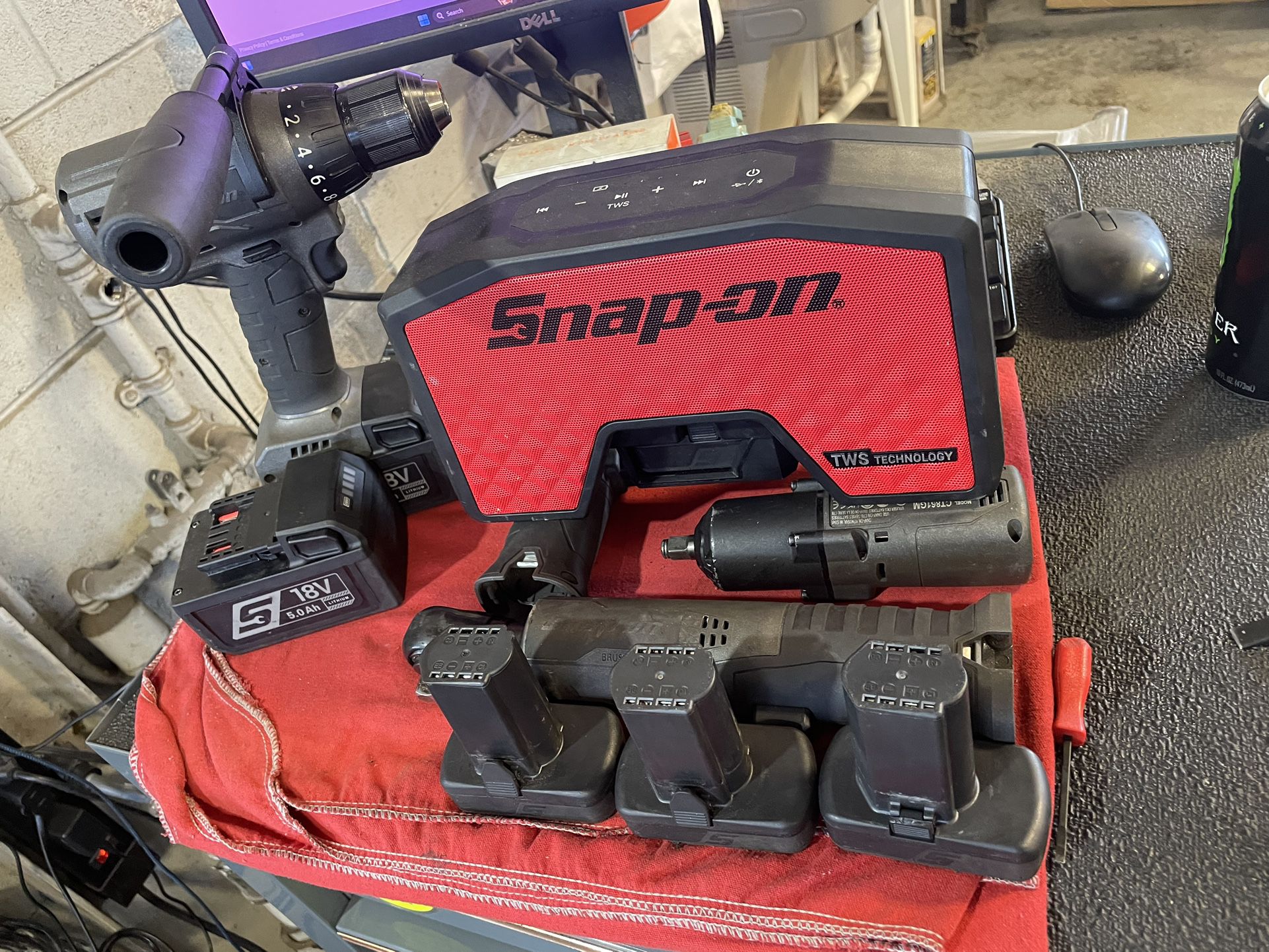 SNAP ON POWER TOOLS & STUFF (TRADES/OBO)