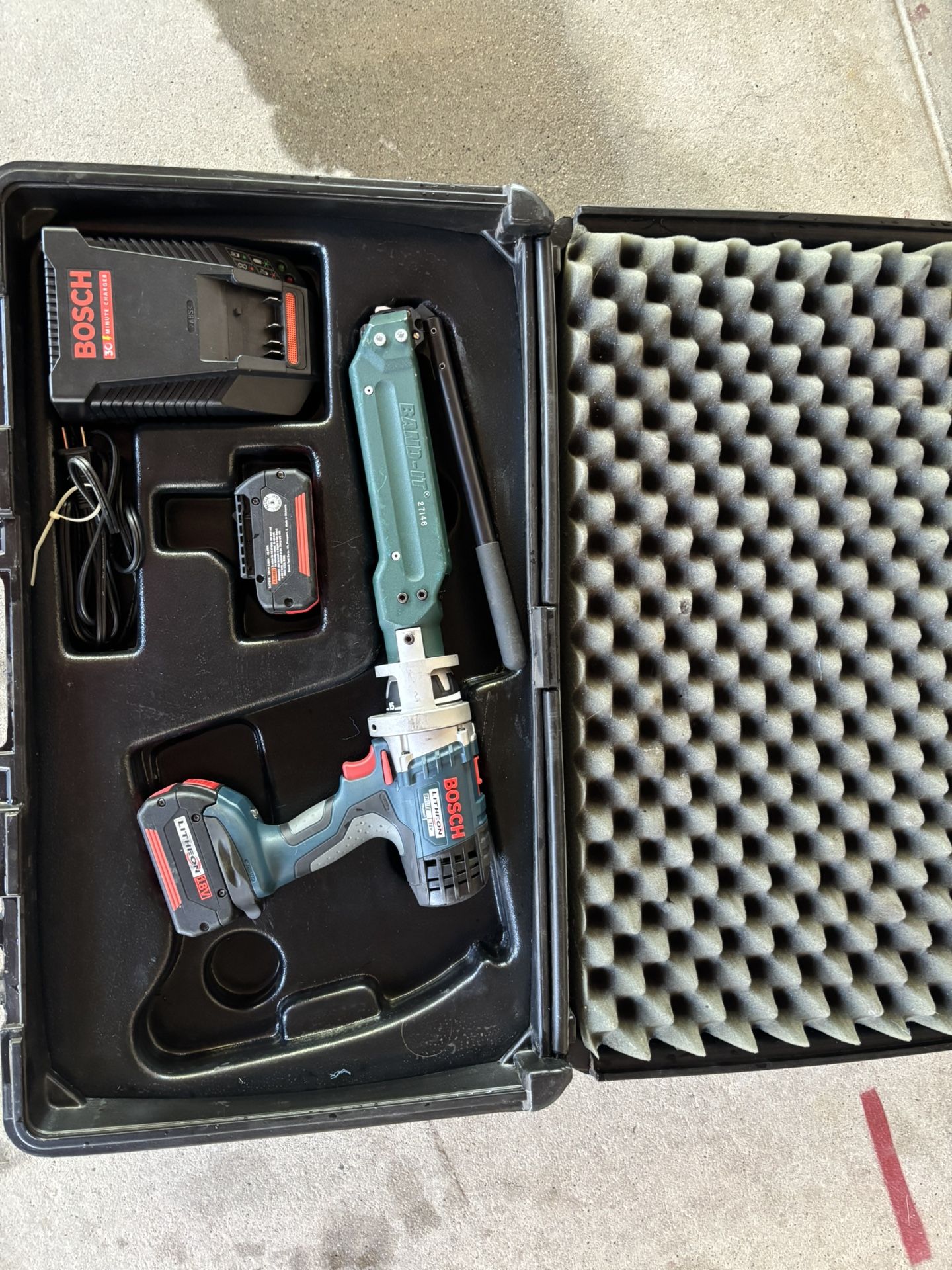Bosch Ultra Lok Band It Tool