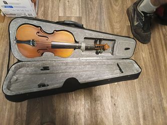 Violin with Hard Case