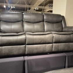 Holcroft Quarry Gray Manual Reclining Sofa