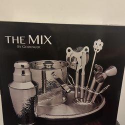 THE MIX BY GODINGER BAR SET BRAND NEW