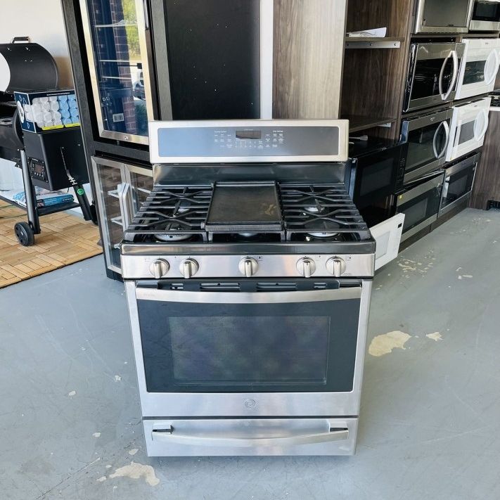 Stove / Oven