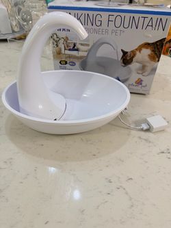 Pioneer Pet Drinking Fountain