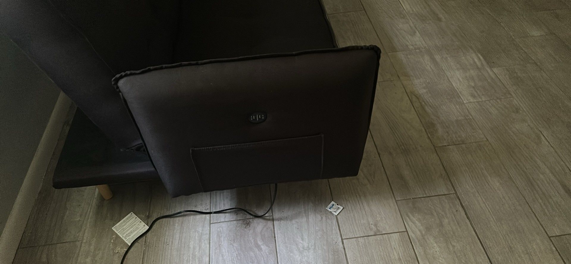 Black Futon