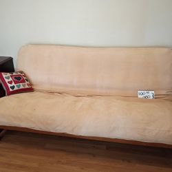 Futon 