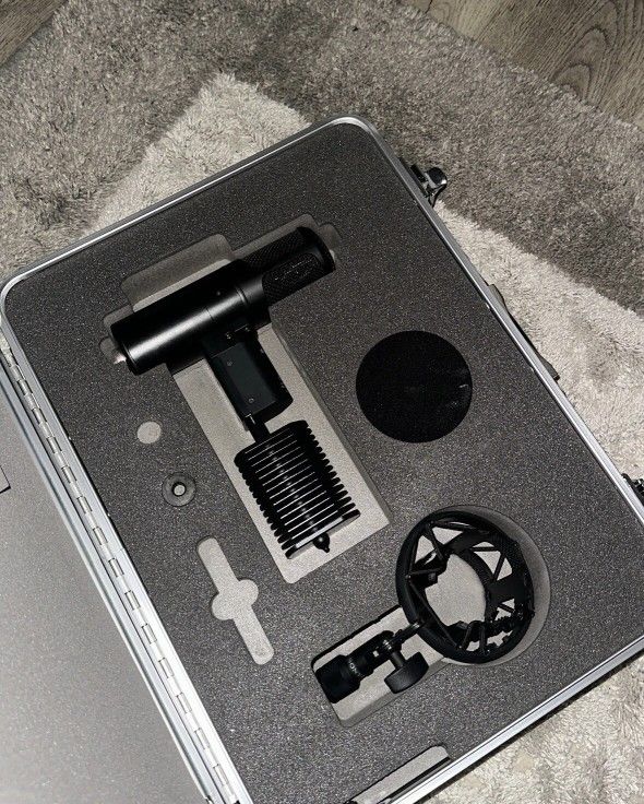 Sony C800G PAC Microphone System With Power Supply