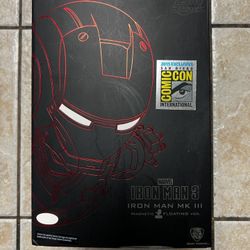 Beast Kingdom Iron Man Magnetic Floating Figure
