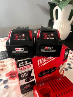 Milwaukee M18 18 V Lithium ion High Output 6.0 Ah Batteries