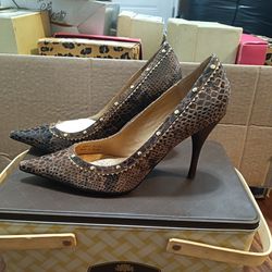 Size 7.5 New Leather Pumps