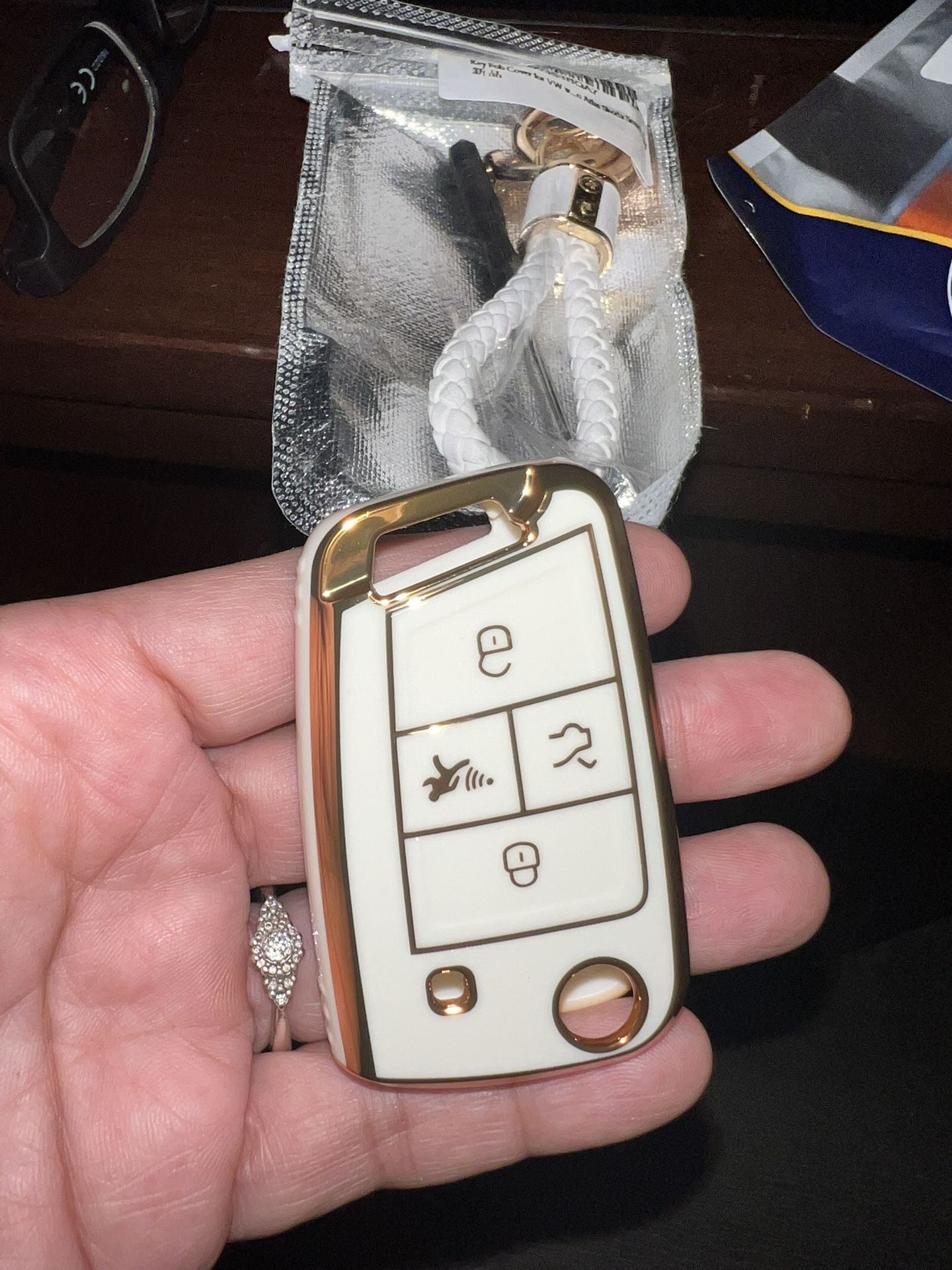 New Gold/White Volkswagen Key Fob Cover With Keychain