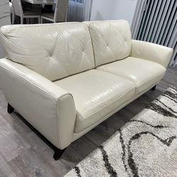 Sofa Like New 