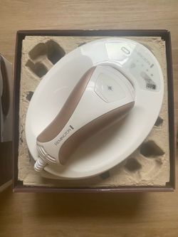 Remington iLIGHT Pro IPL Hair Removal System + NEW Replacement Cartridge