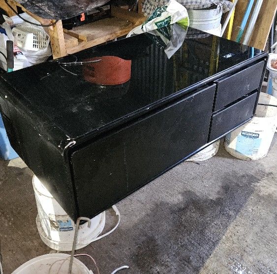 Pre-Owned SOBRO SMART COFFEE TABLE REFRIGERATOR(Featuring Dual Bluetooth Speakers For Quality Sound) & Under LED Lights 