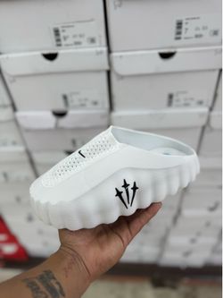 Nike mind 001