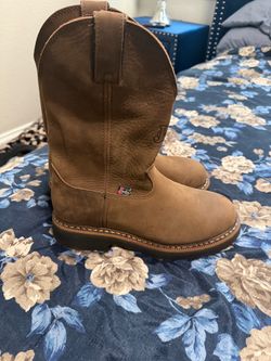 Justin boots…. 8 1/2 ee men