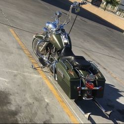 Harley 02 Roadking 