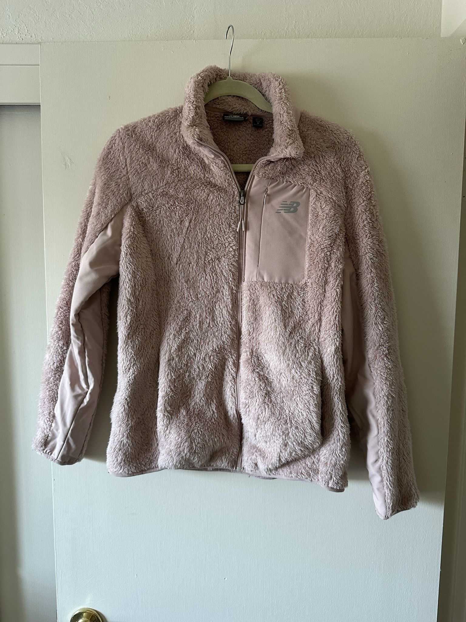 New Balance Pink Fuzzy Fleece Size M