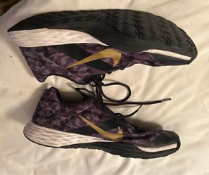 Niki size 10 US 8/15/17