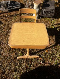 Rare All-Metal Vintage School Desk – Industrial Collectible