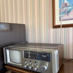 Vintage RCA TV