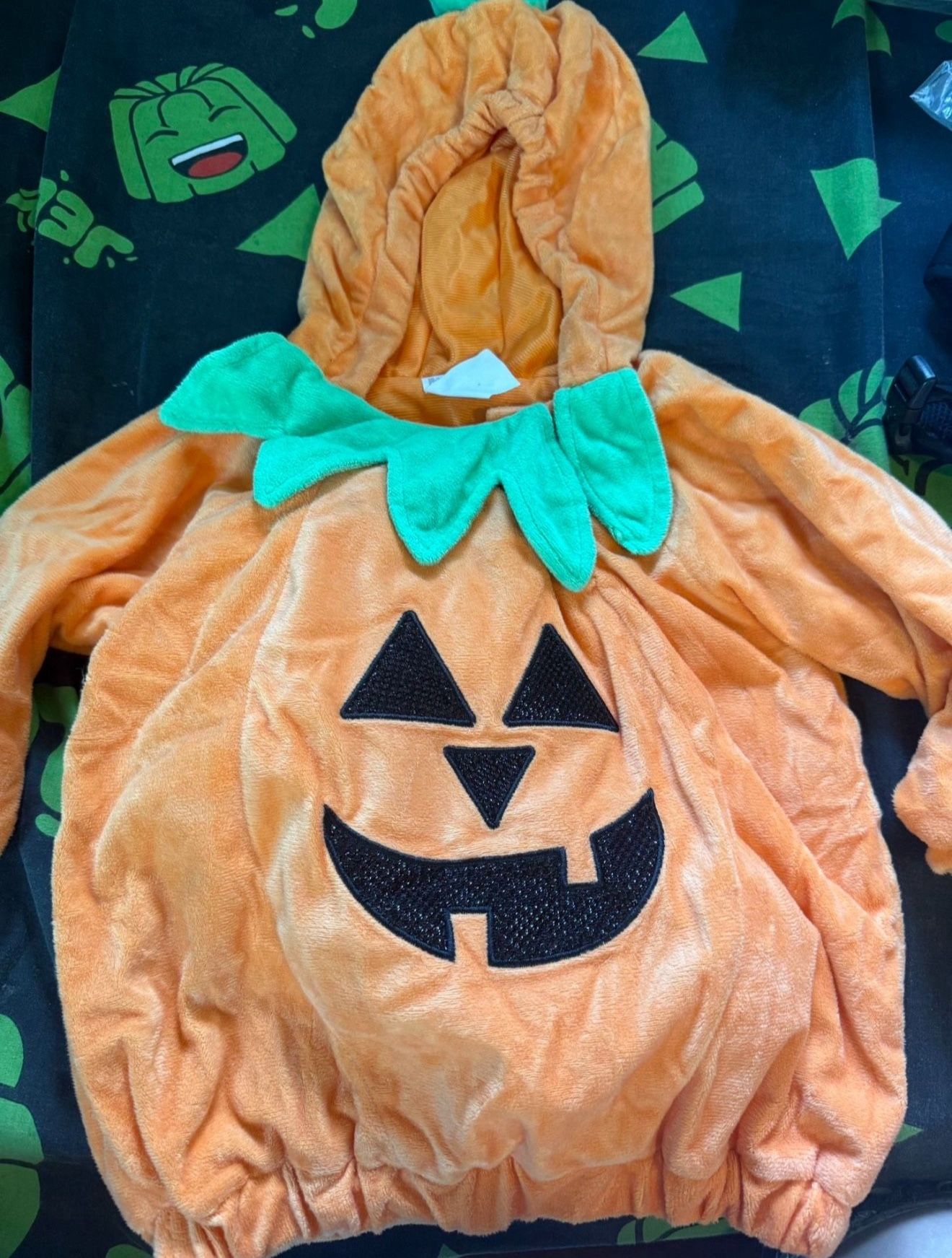 12-18 Baby Pumpkin π