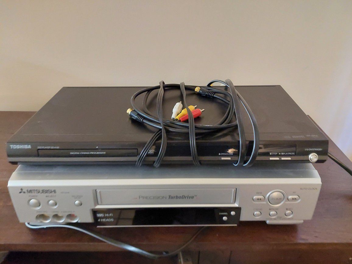 Vcr And Dvd Player 