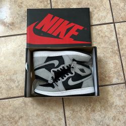 Air Jordan 1 Retro High OG Black Smoke Gray Size 6.5Y