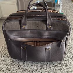 Laptop/ Tablet Bag With Wheels