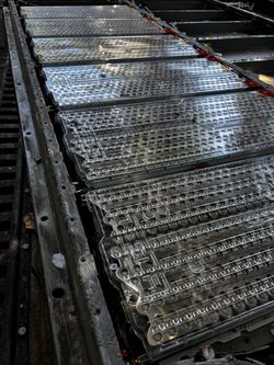 Tesla battery module blocks