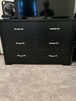 6-Drawer Dresser