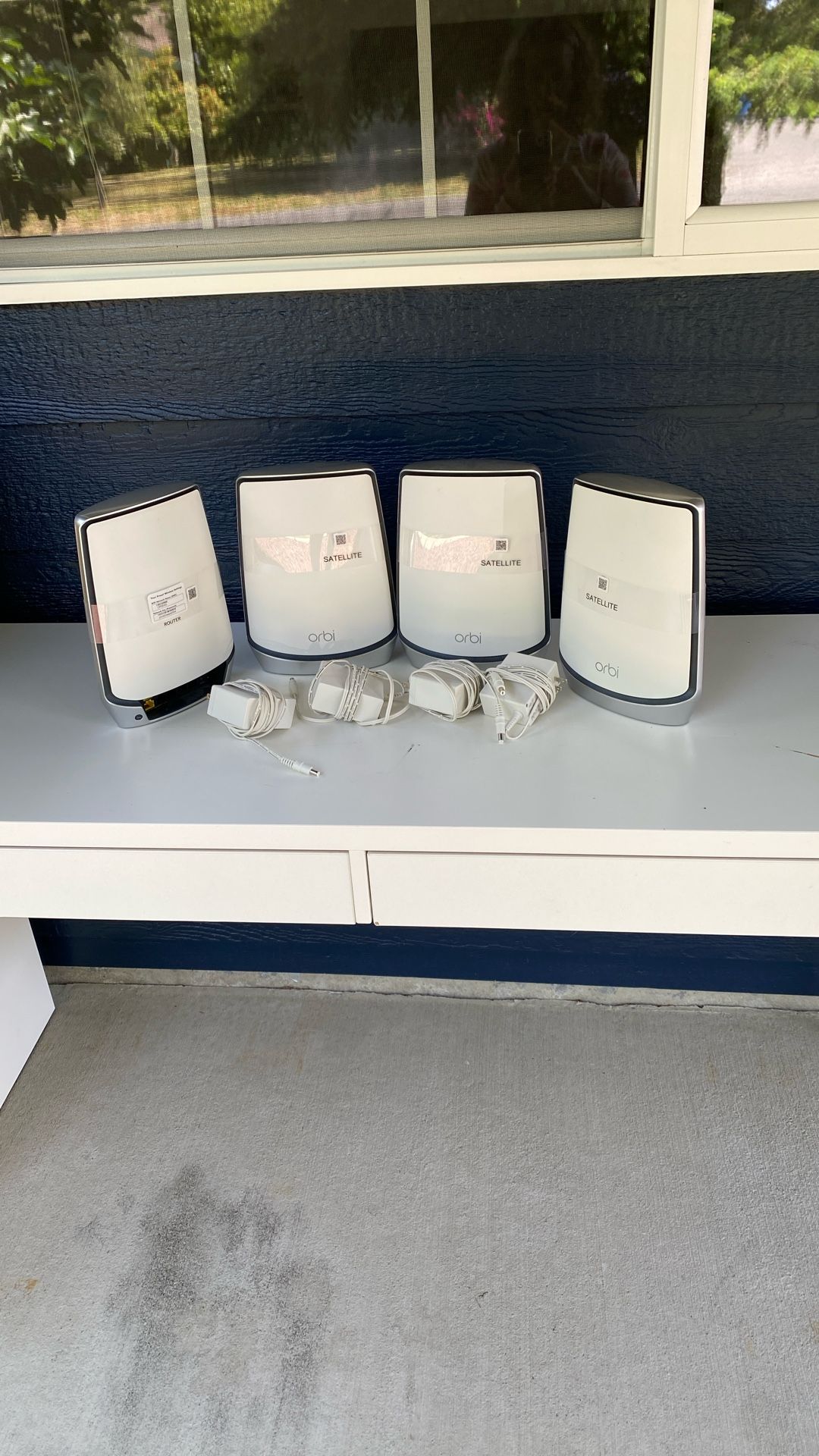 Orbi Router With Three Satellites
