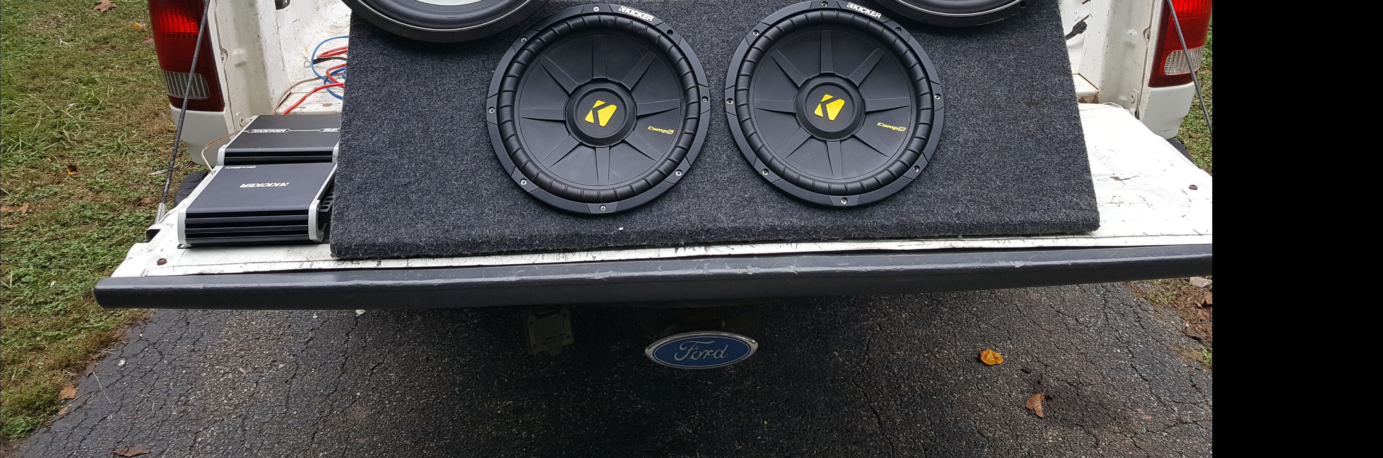 Kicker comp subs and amps