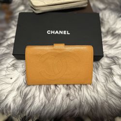 Chanel Wallet