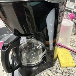 mr coffee 12 cup  switch coffee maker 