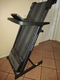 Treadmill (Exercise machine )