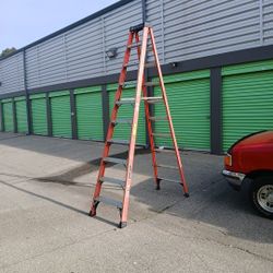 Louisville 10 Ft Step Ladderthe Very Best They Make Retails For Over $300.00